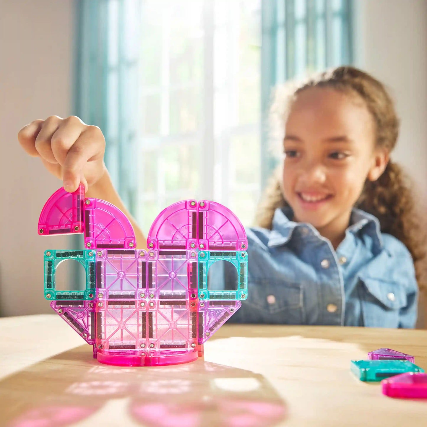 microMAGS Heart to Heart 26 Piece Travel Set